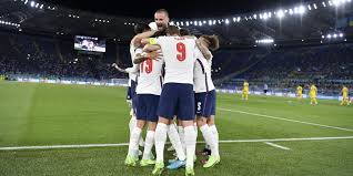 Alguns jornais questionaram a ação do var no jogo entre inglaterra e dinamarca pela semifinal da eurocopa. Azxzwbp Ep8zdm