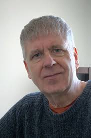 How many of you would pass this over without a second glance? Well it has a  few surprises up its sleeve as do a few of these Regal Zonophone records by  Leslie