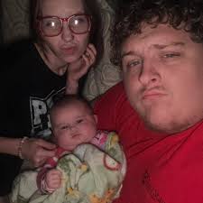 Anyone have an idea as to what could be causing this? Can't go above 45mph  and really struggles getting past 7k rpm. Just replaced all jets and  cleaned carbs, new fuel filter