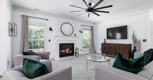 Carpet Colors Going Out of Style in 2024: Expert Predictions