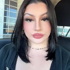 Alexis Anastasiaa added a new photo.