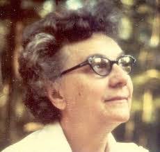 Heidi Sutton's Instagram, Twitter & Facebook