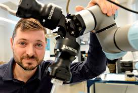 Robotiq parmi les «meilleurs de la planète»