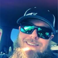 Elliott Taylor's Instagram, Twitter & Facebook