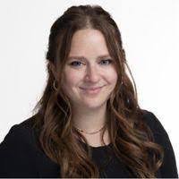 Jaclyn Coyne's Instagram, Twitter & Facebook