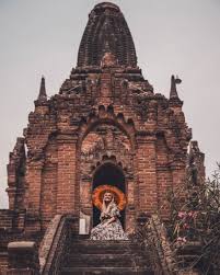 The Most Instagrammable Places In Myanmar Charlies Wanderings Instagrammable Places Places Shwedagon Pagoda