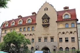 Ein Personliches Statement Zum Nutzungskonzept Fur Das Stadtbad Halle Saale Von Stadtratin Dr Regina Schops Fraktion Mitburger Die Partei