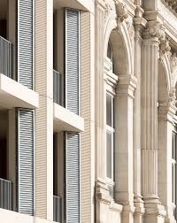 The Challenge Was To Insert A New Apartment Block Into The City S Historic Fabric While Providing An Appropr Foster Partners Architecture Project Architecture