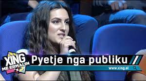 Ajo është një këngëtare e njohur dhe përveç muzikës që bën, enca haxhia është shpesh në qendër të mediave për jetën e saj private.por pavarësisht famës, ajo. Xing Me Ermalin 37 Pyetjet Nga Publiku Enca Youtube