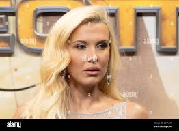 Millie bobby brown hi-res stock photography and images