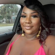 Khia Martin's Instagram, Twitter & Facebook