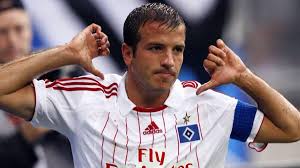Rafael van der vaart is teleurgesteld in de clubleiding van hamburger sv. Van Der Vaart Stays Put Eurosport