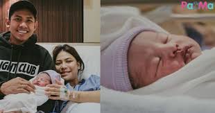 Hembusan angin meniup daun daun di pepohonan pagi itu, membuatnya bergoyang goyang tak tentu arah. Nabil Dikelilingi 3 Anak Dara Isteri Lahirkan Anak Ketiga Baby Girl Pa Ma