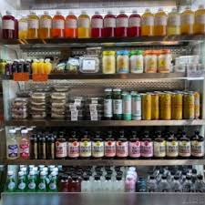 יותר מאשר רק אופנתי אפשרויות מיץ vibe מטבח יש גם מבחר של משקאות בריאים אחרים מזונות לאנשים מחויבים לתדלוק גופם נכון. Vibe Organic Kitchen Gluten Free Follow Me