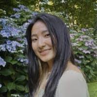 Amanda Dingess's Instagram, Twitter & Facebook