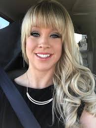 Julie Grant looks so pretty in pink and black ,she looks absolutely  beautiful this morning!!!