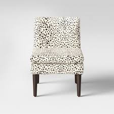 This Slipper Chair Is An Elegant Chair That Can Also Seat Family And Friends In The Living Room When You Restaurant Chairs For Sale Slipper Chair Elegant Chair