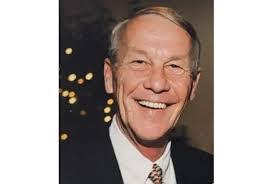 Jason Hulett's Instagram, Twitter & Facebook