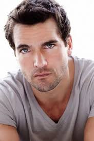 Keely Wilson : biographie, filmographie, photos & vidéos