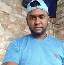 Why don't my large pineapple plants have fruit?