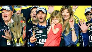 He also won the nationwide series championship in 2009. 7 Time Nascar Champion Jimmie Johnson To Retire After 2020 Wthr Com