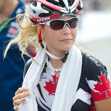 Emily Batty pasa al equipo Subaru-Trek