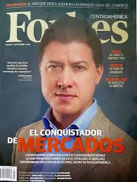 Alfredo Monge's Instagram, Twitter & Facebook