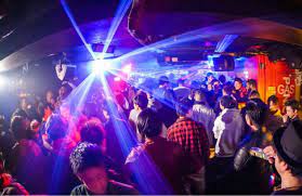 Di bawah pkpp, hampir semua aktiviti dibenarkan untuk beroperasi tetapi dengan sop tertentu. Aktiviti Pub Kelab Malam Masih Jadi Tumpuan Ismail Sabri