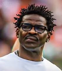 Teams don't rewarded for losing games. Last I checked, 8-1 is better than  7-2