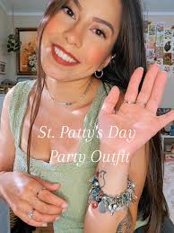 Saint Patricks Day Shorts Outfit 2025
