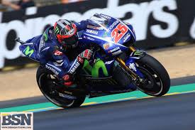 Suivez en direct l'édition 2017 du grand prix de france moto. Motogp Le Mans Vinales Wins As Rossi Crashes On Last Lap Bikesport News