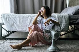 Namun perlu diketahui cara kerja dinamo tanpa listrik kapasitor yang hanya terdiri dari satu gulungan saja tanpa saklar starter. Cara Memperbaiki Kipas Angin Tanpa Kapasitor Solusi Terbaik Untuk Kipas Kecilmu Semua Halaman Hits