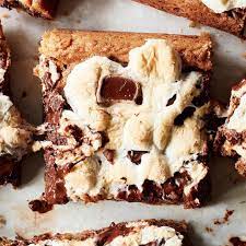 The New York Times On Instagram These S Mores Blondies Will Make Your Summer Better And Maybe Your Whole Life Blondies Recipe Nyt Cooking Sweets Desserts