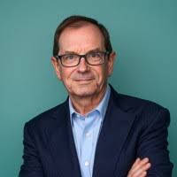 90+ "Peter Am" profiles