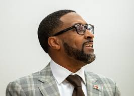 Muskegon-area basketball highlights: See who came away with critical  conference wins Friday