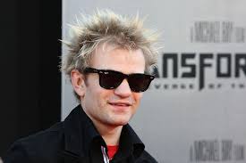 Deryck Whibley To Return To Stage Following Alcohol Problems