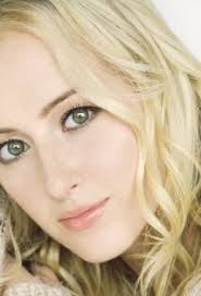 Кейтлин Бенсон (Kaitlyn Benson): фильмы, биография, семья, фильмография —  Кинопоиск