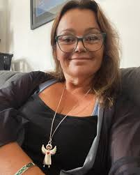 Miss Kelly Psychic Medium 🦋