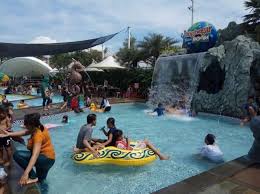 Waterboom lippo cikarang terdapat beberapa wahana yang sangat menarik untuk dicoba. Panghegar Waterboom Tiket Promo Januari 2021 Diskon 20
