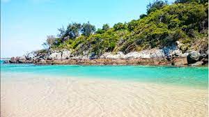 Hat Head National Park Near Nambucca Heads Nsw Australia Amazing Travel Destinations Australia Travel Vacation Places