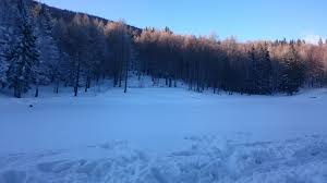 Le posizioni principali per fare sport da neve a sestola sono: Sestola E Il Lago Della Ninfa Weekend Nell Appennino Modenese Genius Camping Magazine
