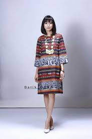 Lihat ide lainnya tentang model pakaian, pakaian, gaun. 59 Ide Tenun Ikat Terbaik Tenun Ikat Batik Pakaian Wanita