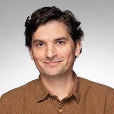 Daniel Mazur's Instagram, Twitter & Facebook