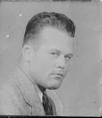 Oscar Mobley's Instagram, Twitter & Facebook