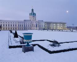 Berlin Schloss Glienicke Blick Uber Die Lowenfontane Im Winter Photograph By Hans Bach C Spsg Winter Berlin Schloss