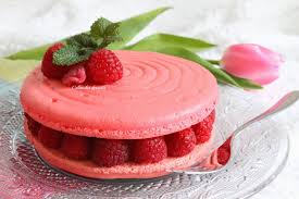 L Allee Des Desserts Macaron Facon Ispahan De Pierre Herme Macaron Recette Macaron Desserts A L Assiette