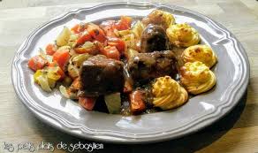 Civet De Chevreuil A La Chimay Rouge Et Ses Legumes Les Petits Plats De Sebastien