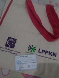 Hak cipta terpelihara ©2017 bahagian pendidikan kesihatan, kementerian kesihatan malaysia. Lppkn Free Hpv Vaccination Injection Worth Rm540 For Malaysian Single Ladies Born In 1990 1996 Harga Runtuh Harga Runtuh Durian Runtuh