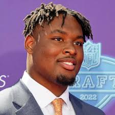 What They Are Saying: Grades and Analysis For Zion Johnson to the Chargers 