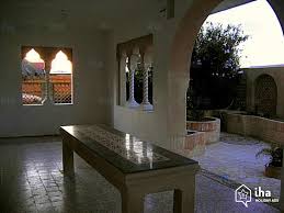 Grande e comodo garage al piano interrato compreso nel prezzo. Appartamento In Affitto In Una Villa A Ortona Foro Iha 26466